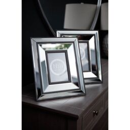 Love Lace Tristan Mirror & Wood 5X7 Frame in Brown - thumbnail 3