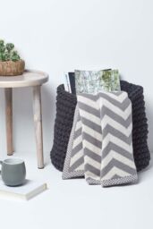 Homescapes Cotton Knitted Round Storage Basket, 42 x 37 cm in Black - Size: Large - thumbnail 4