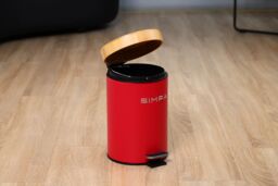 simpa 3L Soft-Closing Pedal Dustbin with Bamboo Lid in Red - thumbnail 2
