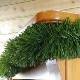 Samuel Alexander 3m x 15cm Festive 6 Ply Chunky Green Pine Christmas Tinsel Garland Decoration - Size: 3m x 15 cm - thumbnail 3