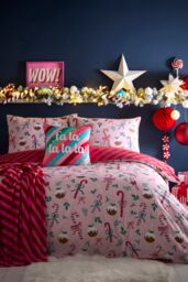 Fusion 'Festive Fancy ' Festive Print Duvet Cover Set in Pink - Size: Double - thumbnail 4