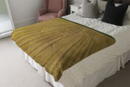 Benjamin Tate Design straw bales of wheat lying on harvested field Designer Blanket in Natural - Size: 120 cm x 150 cm - thumbnail 4