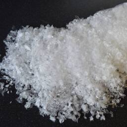 Samuel Alexander 2.75 Litres (170 grams) Premier Fake / Frosted Christmas Snow Decoration in White - thumbnail 1