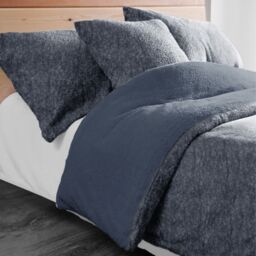 Velosso Teddy Marl Warm & Cosy Duvet Cover & Pillowcase Set in Navy - Size: King - thumbnail 4