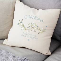 Aye Do Gifts Women's Personalised Grandma We Love You Cushion in Cream - Size: 40 cm x 40 cm - thumbnail 1