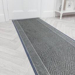 runrug Hallway Carpet Runner Rug - Soft & Comfy, Non-Slip, 8mm - Walton' in Grey - Size: 80 cm x 150 cm - thumbnail 1
