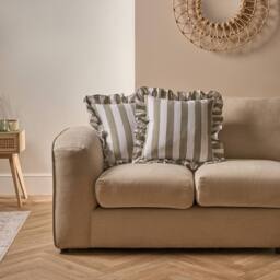 OHS 4 Pack Stripe Frill Filled Cushion Cover in Green - Size: 45 cm x 45 cm - thumbnail 3