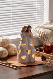Living and Home Tabletop Decorative Resin Figurine Candle Holder for LED Tealight in White - thumbnail 2