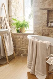 CHRISTY 'Antalya' Turkish Cotton Premium Loose Towels in Beige - Size: Bath Sheet - thumbnail 2