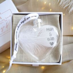 Amaya Rose Ltd In Memory of MUM & DAD Feather Heart Bauble Gift Boxed in Clear - thumbnail 5