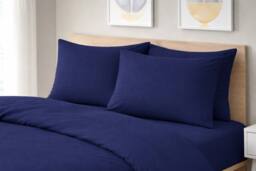 Homes-Linen Plain Dyed Polycotton Duvet Cover Set with Pillowcases in Navy - Size: Single - thumbnail 2