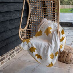 Benjamin Tate Design Golden Autumn Blanket in Natural - Size: 120 cm x 150 cm - thumbnail 4