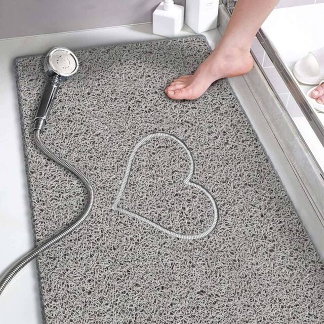 Nicoman Spaghetti Loofah Anti Slip Shower Mat - Heart - 60cm x 40cm in Grey - Size: 60 cm x 40 cm - image 1