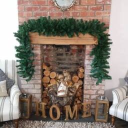 Samuel Alexander Premier 2.7m (9ft) Super Bushy Christmas Deluxe Green Garland - thumbnail 2