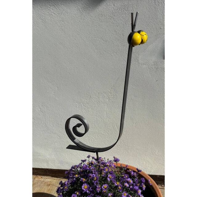 Poppyforge Marble Snail Eyes Garden Art - Bare Metal/Ready To Rust - W41 x H79 cm in Black - image 1