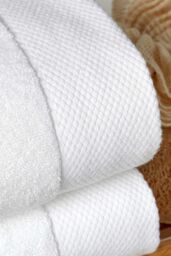 CHRISTY 'Luxe' Elegant 100% Turkish Cotton 730GSM Towels in White - thumbnail 3