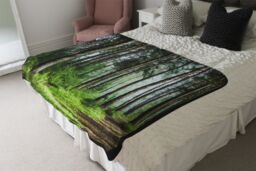 Benjamin Tate Design Beautiful summer forest with different trees Designer Blanket in Natural - Size: 120 cm x 150 cm - thumbnail 4