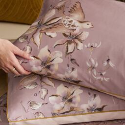 Voyage Maison Floella Printed Piped Duvet Cover Set in Purple - Size: King - thumbnail 4