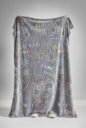 Catherine Lansfield 'Game Over' Glow in the Dark Fleece Cosy Fleece Blanket Throw in Black - Size: 130 cm x 170 cm - thumbnail 2