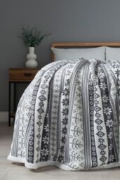 BHS Christmas Fairisle Throw with Sherpa in Grey - Size: 140 cm x 180 cm - thumbnail 1