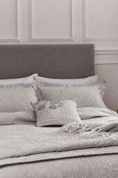 1951 'Kina' Cotton Duvet Cover Set in Silver - Size: Super King - thumbnail 2