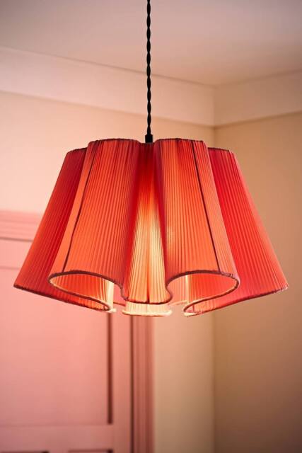 ValueLights Jemima Pleated Scalloped Easy Fit Lamp Shade with Bulb in Pale Pink - image 1