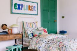 Wee Blue Bell 'Garden Explorer' Fitted Sheet in Green - Size: Single - thumbnail 2