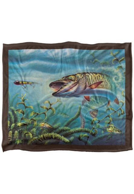 JQ Licensing Provoked Musky Fishing Silky Touch Super Soft Throw Blanket 152 X 127 cm in White - image 1