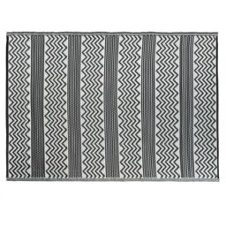 JVL Lightweight Reversible Plastic Woven Outdoor Rug, 120x170cm, ZigZag in Black - Size: 120 x 180 cm - thumbnail 2