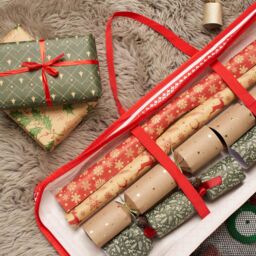 OHS Christmas 1 x Wrapping Paper Storage Organiser Nordic Xmas Gift Wrap Bag in Red - thumbnail 3
