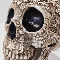 Voltico Floral Gothic Resin Skull Decorative Ornament in Beige - thumbnail 5