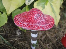 Marco Paul 4pc Toadstool Miniature Garden Ornaments Set in Red - thumbnail 2