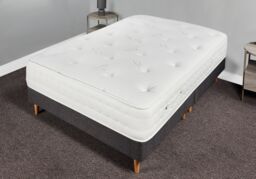 Sloomy Silk 1000 Pocket Dual Zone Hybrid Mattress in White - Size: King - thumbnail 3