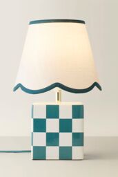 ValueLights Evie Check Cube Table Lamp with Trim Linen Scallop Lamp Shade & Bulb in Green - thumbnail 3