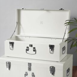 Beautify Set of 2 Stackable Bedroom Storage Trunks in Cream - thumbnail 3