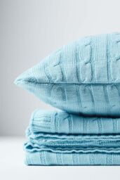 Homescapes Cotton Cable Knit Cushion Cover, 45 x 45 cm in Blue - Size: 45 cm x 45 cm - thumbnail 5