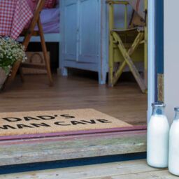 Artsy Mats Dad's Man Cave Doormat - Regular 60x40cm in Black - Size: 40 cm x 60 cm - thumbnail 4