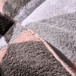 OHS Geometric Teddy Fleece Coverless Duvet Quilt Geo Bedding Set 10.5 TOG Pillowcase in Pink - Size: Double - thumbnail 5
