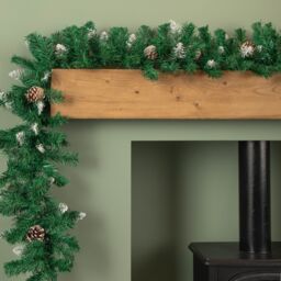 Samuel Alexander 2.7m Snow Tipped Christmas Garland with Pine Cones & Mixed Needles in Green - thumbnail 3