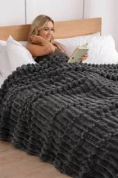 Dyzi Supersoft Ribbed Fleece Throw Blanket for Couch & Bed - Cozy Jacquard Home Blanket in Dark Grey - Size: 200 cm x 240 cm - thumbnail 3
