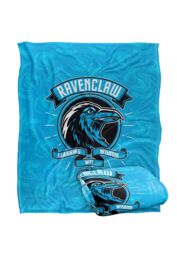 Warner Brothers Harry Potter Ravenclaw Varsity Badge Blanket 152 x 127 cm in White - thumbnail 2