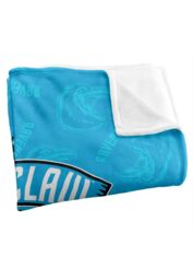Warner Brothers Harry Potter Ravenclaw Varsity Badge Blanket 152 x 127 cm in White - thumbnail 3