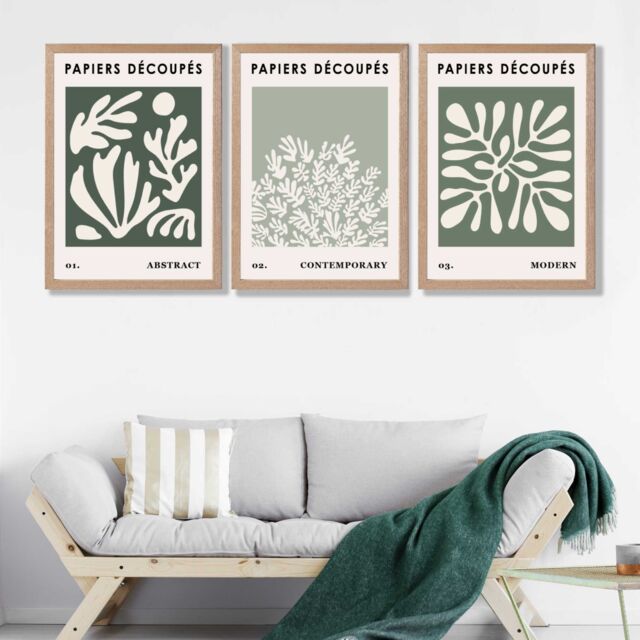 ARTZE Matisse Floral Set of 3 in Green & Sage Wall Art Prints with Oak Frame. Size: A2 in Bottle Green - Size: A4 - image 1