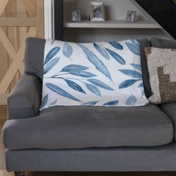 Benjamin Tate Design Watercolour Blue Branches With Leaves Blanket in Natural - Size: 120 cm x 150 cm - thumbnail 2