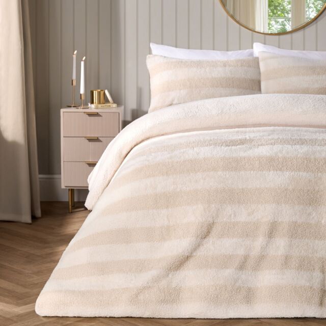 OHS Tufted Boucle Stripe Duvet Cover with Pillowcase Bedding Set in Natural - Size: Single - image 1