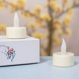 Voltico Colour Changing LED Tea Lights Flameless Candles Battery Operated 6PC in White - thumbnail 4