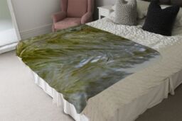 Benjamin Tate Design autumn pampas grass close up Designer Blanket in Natural - Size: 120 cm x 150 cm - thumbnail 4