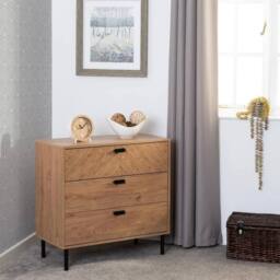 FORGEVIO Herringbone Medium Oak 3 Drawer Bedroom Storage Chest in Beige - thumbnail 4