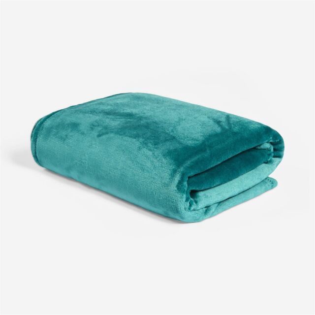 OHS Ultra Soft Flannel Fleece Throw Blanket in Teal - Size: 150 cm × 200 cm - image 1