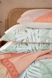 YVONNE ELLEN 'Tropical Safari' Cotton Duvet Cover Set in Green - Size: Super King - thumbnail 4